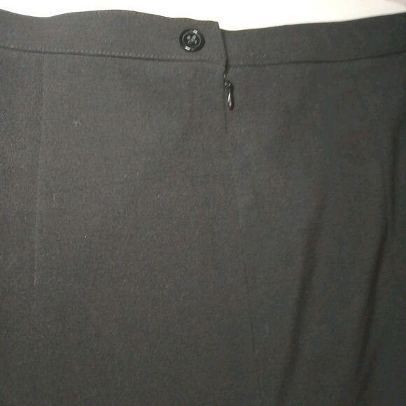 Zac & Rachel Women’s Black Panel Skirt – Size 22W – Zip & Button Closure - Picture 7 of 9